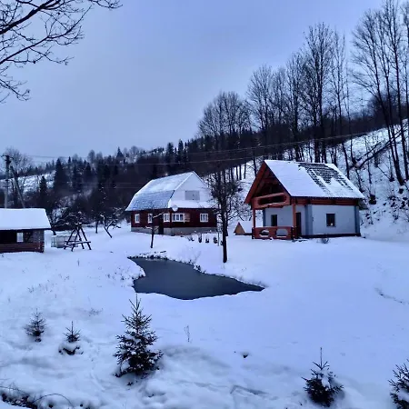 Ferienhaus Na Luzi Verkhne-Studenyy
