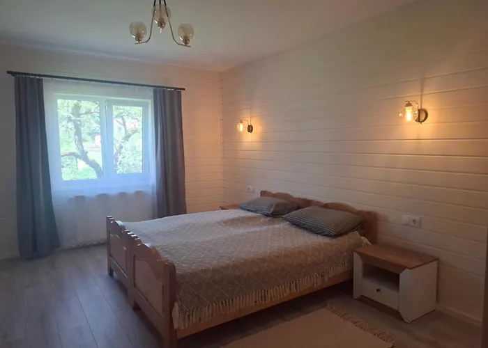 Na Luzi Casa vacanze Verkhne-Studenyy
